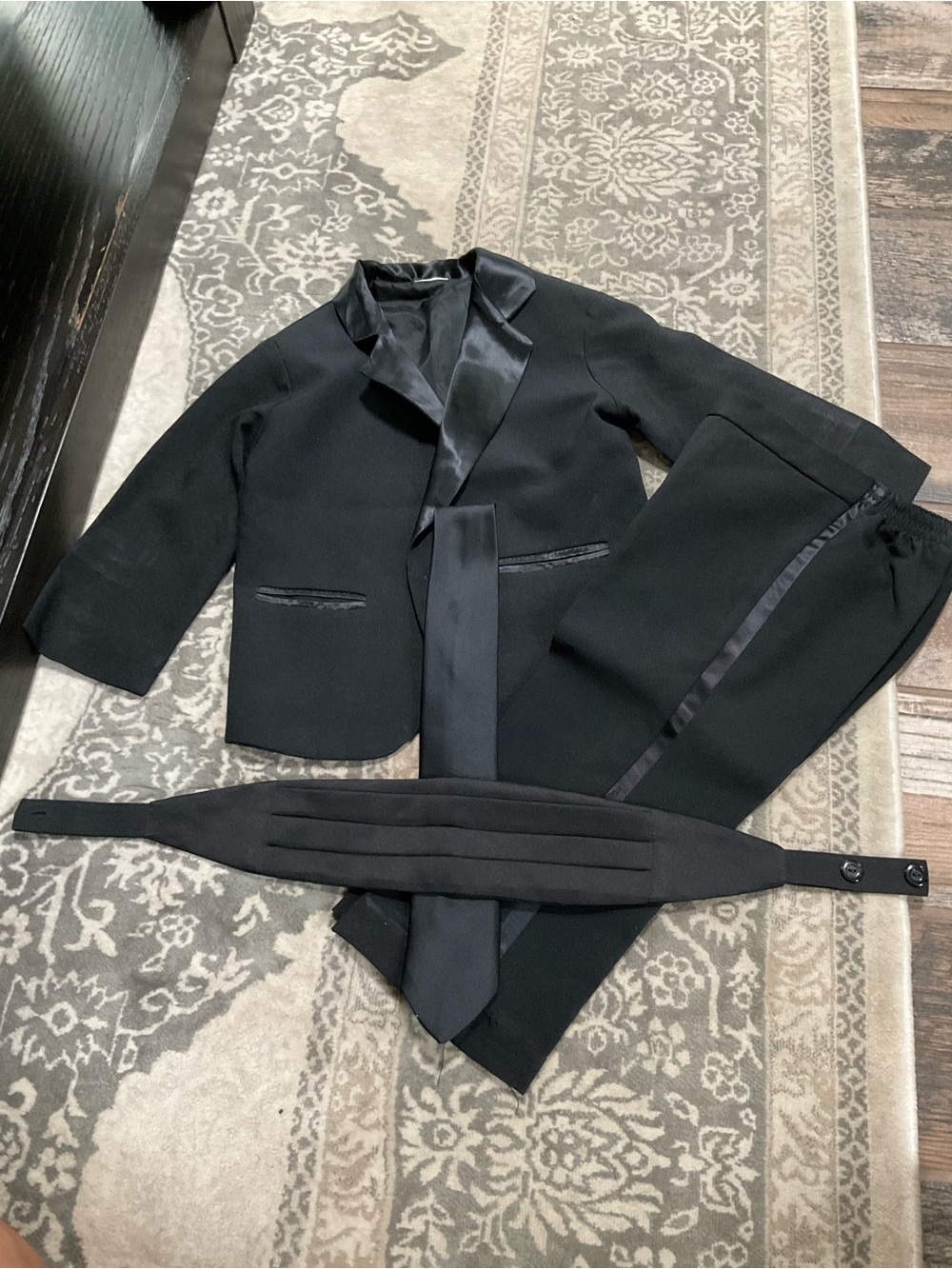 Boys Black Satin-Trim Tuxedo Set with Cummerbund 4/5
